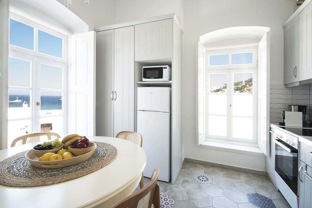 Pietra Bianca 1891 Suites Mykonos Superior Apartment 8