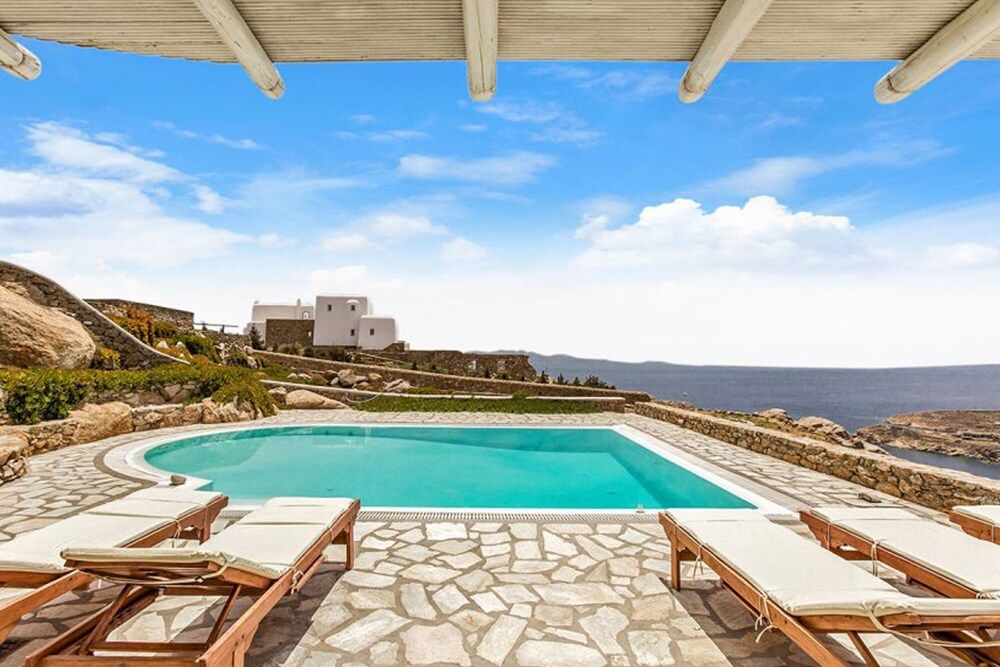 undefined Villa Super Two 9