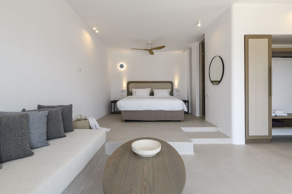 undefined Muro Suites 2