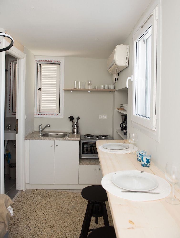undefined Amazing Maisonette with Roof Garden  BBQ 9