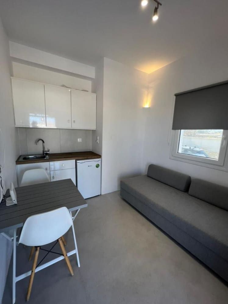 undefined Charming Apartment in Ano Mera 2