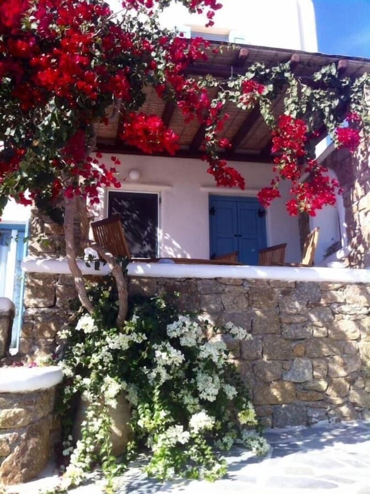 undefined Beautiful Apt In Ano Mera Village 4