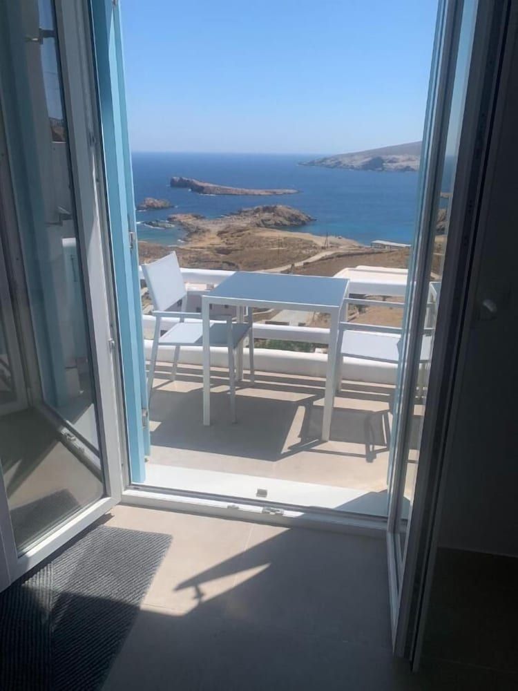 undefined Marvelous Studio With Amazing View 6