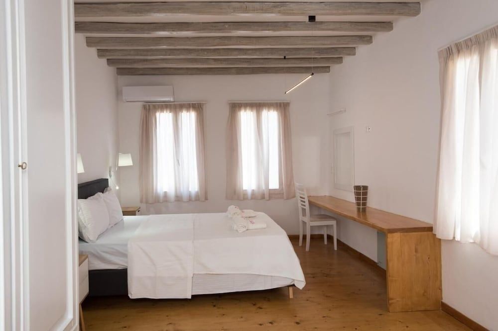 Luxury Sea View Apartment w shared pool Apartment 5