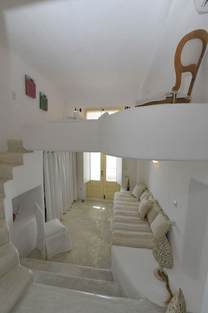 Mykonos Teatro Suites and Villa Villa 4