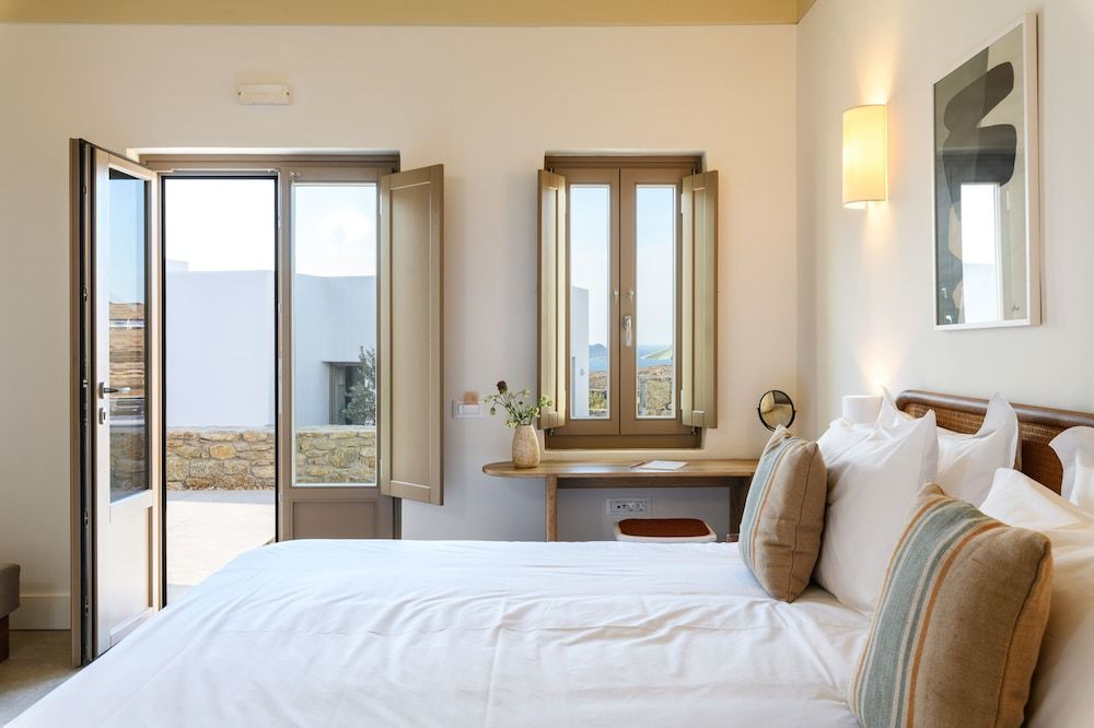 undefined Camarades Mykonos