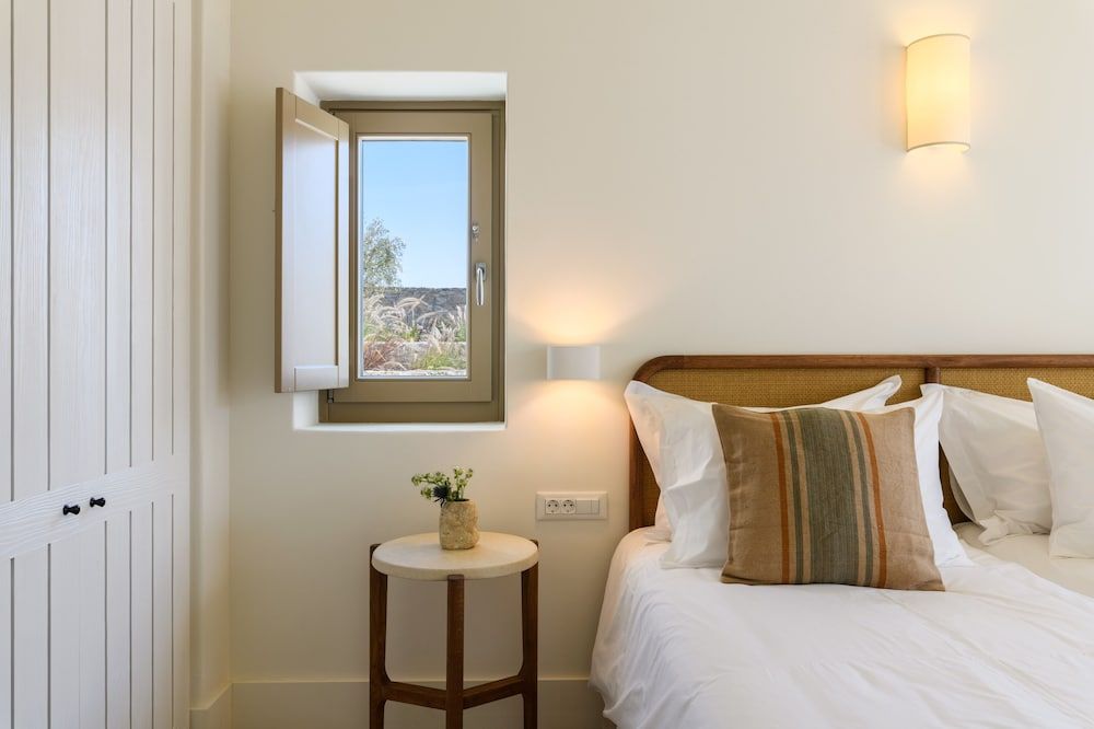 undefined Camarades Mykonos 2