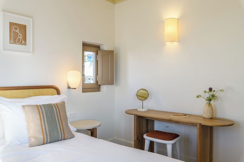 Connecting Double Room with Sea and Pool View