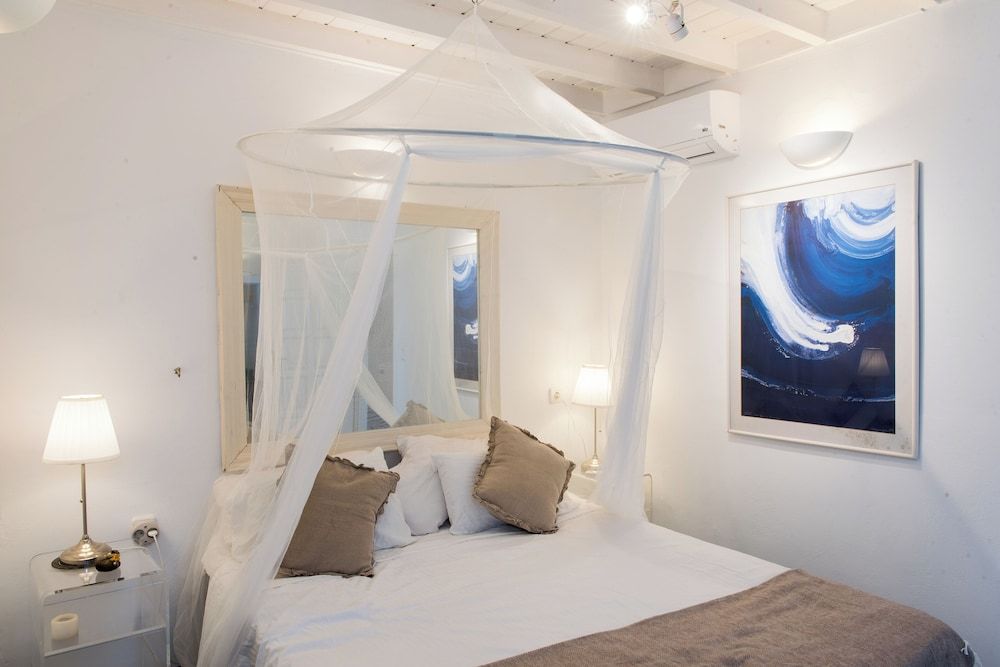 undefined Manu Mykonos Beach Villas & Bungalows 5