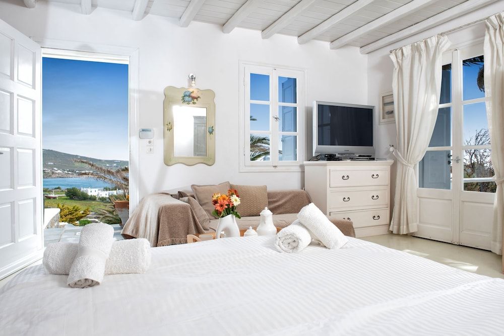 undefined Manu Mykonos Beach Villas & Bungalows 3