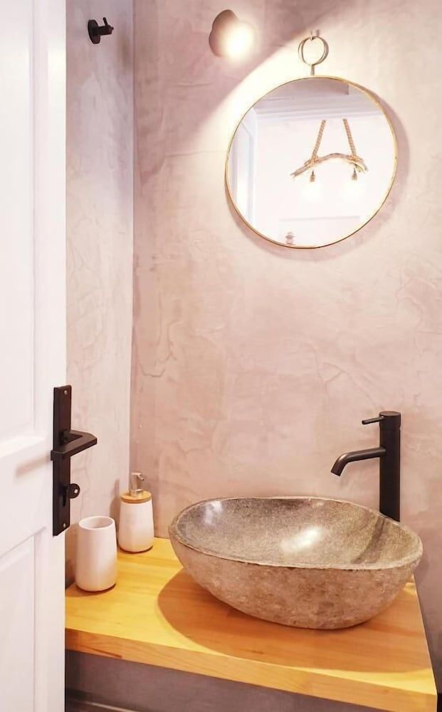 undefined Cute studio in downtown Mykonos 9