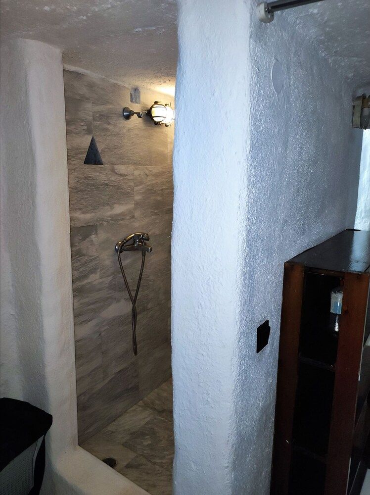 undefined Artemis Studio Pyrgi 3