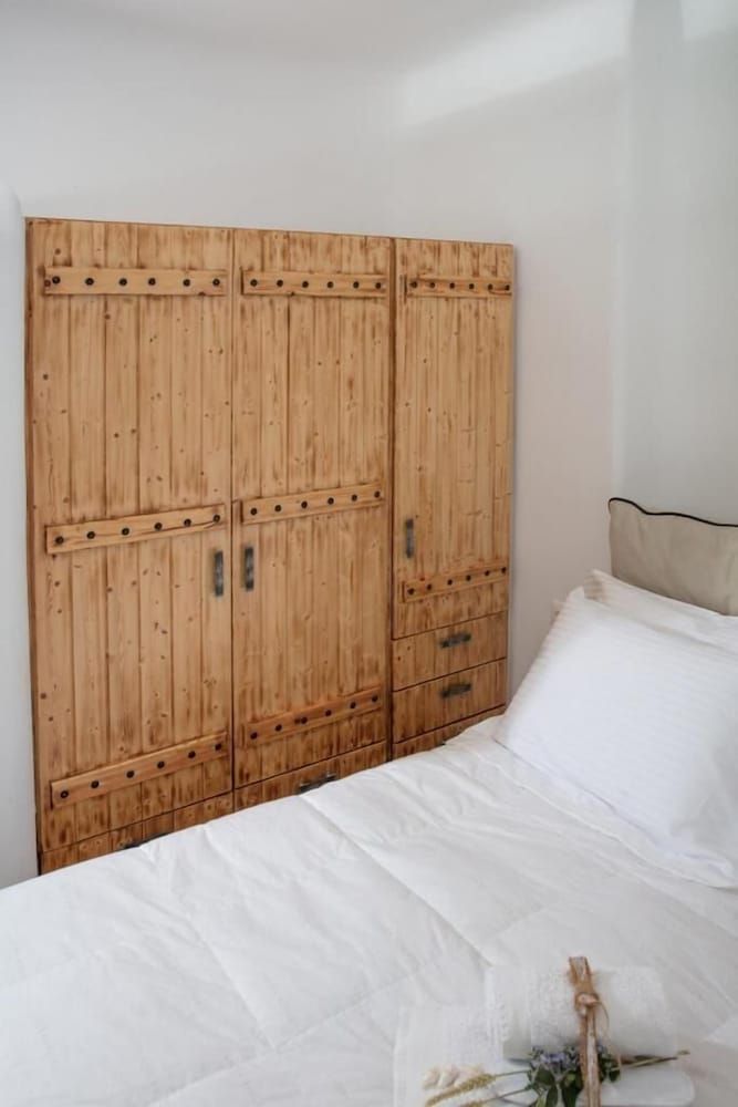 undefined Granite Village 3