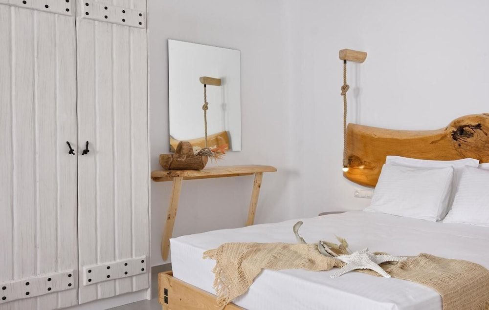 Granite Village Superior Quadruple Room 4