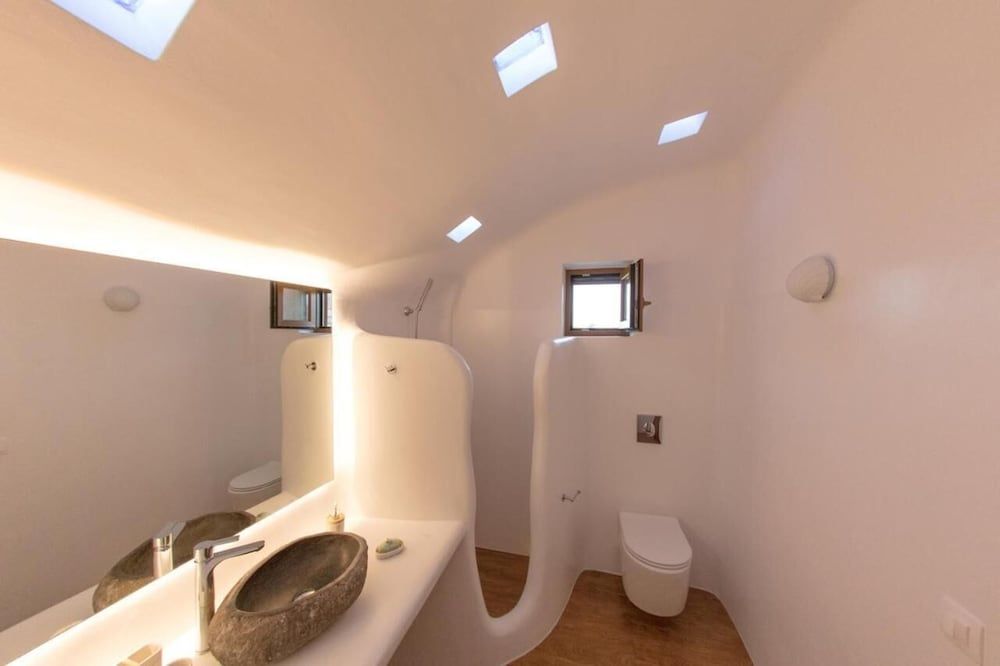 undefined Granite Village 9