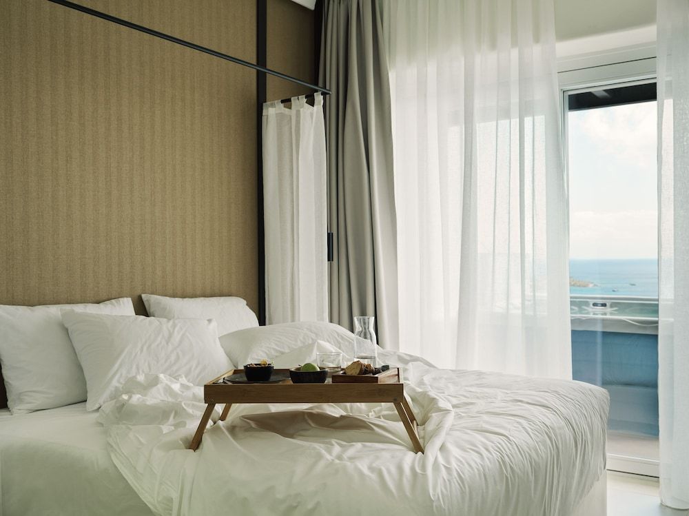 Ezio Bo Luxury Living Junior Suite, Sea View (Outdoor Jetted Tub) 7