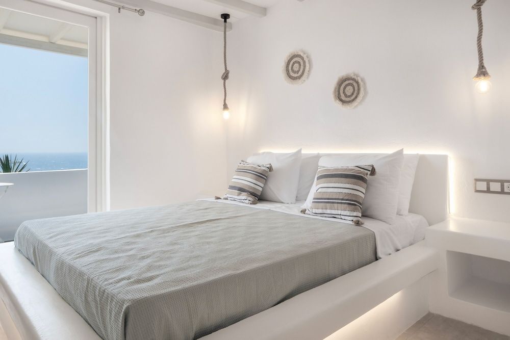 Feel Breeze Superior Suite 5