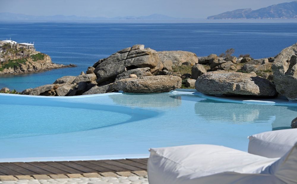 undefined Paraga Scorpios Villa1 hot tub 7 Mins Walk to Beach by Calypso Sunset Villas