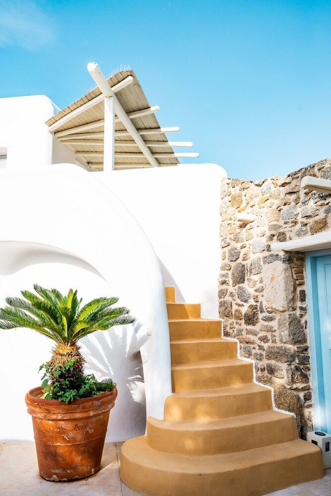 undefined Paraga Scorpios Villa1 hot tub 7 Mins Walk to Beach by Calypso Sunset Villas 4