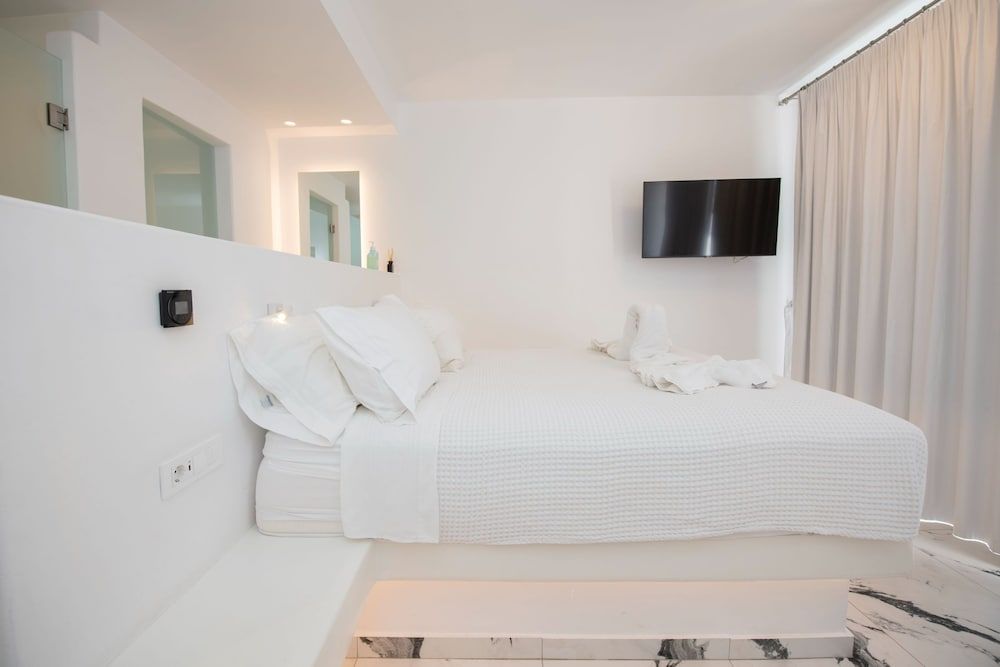 Bianco a Nero Mykonos Economy Room 7