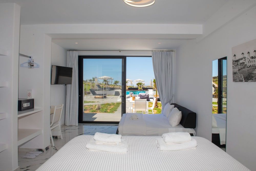 undefined Bianco a Nero Mykonos 10