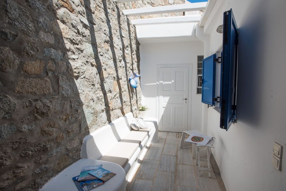 undefined Mykonos Psarou Place 2