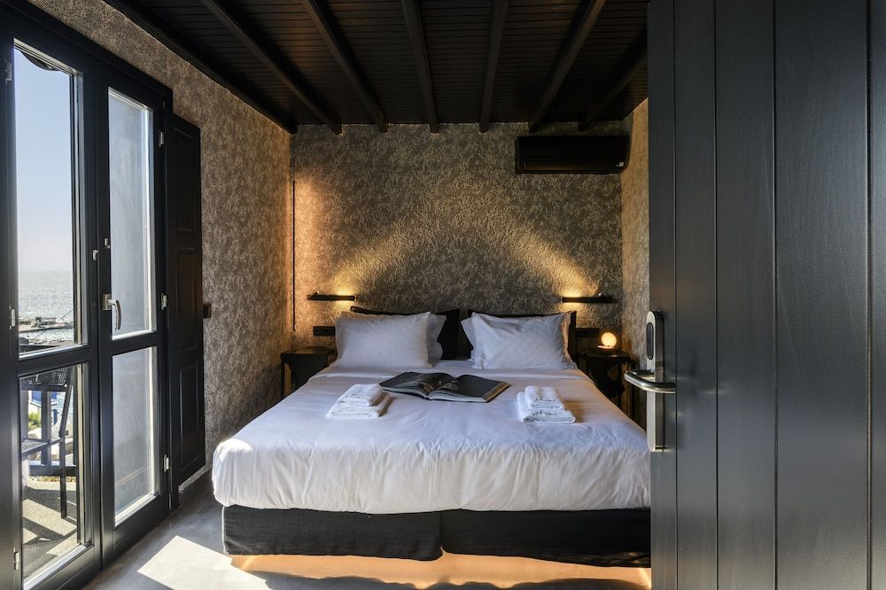 She Mykonos Boutique Hotel Standard Room 3