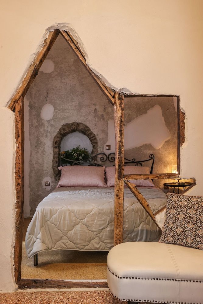 undefined Sikate Hospitality 7