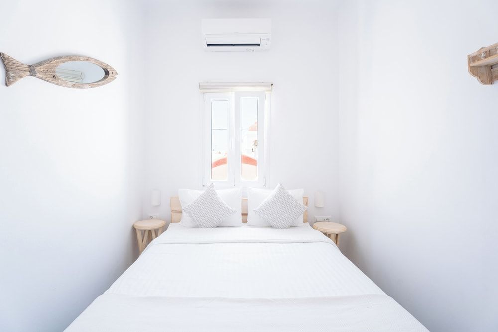 Eleanna's Mykonos Deluxe Room 2