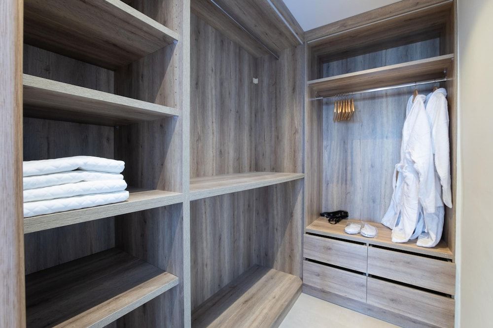 Myko Villa Private Heated Pool on Beach Villa, Smoking 24