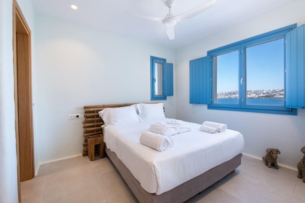 Myko Villa Private Heated Pool on Beach Villa, Smoking 12