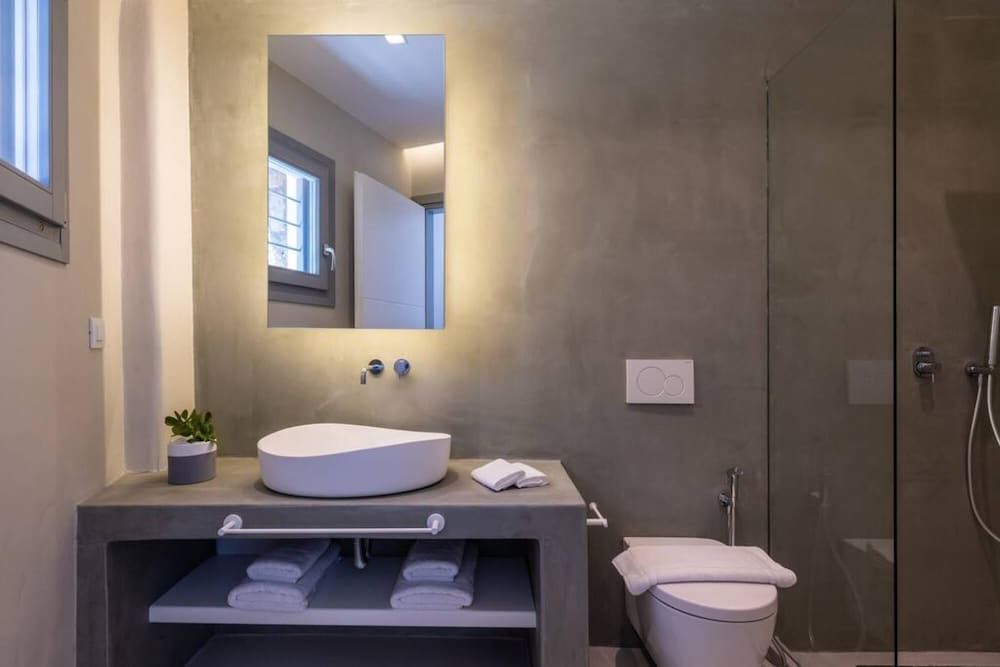 Myko Villa Private Heated Pool on Beach Villa, Smoking 15