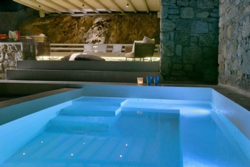 undefined Myko Villa Private Heated Pool on Beach 7