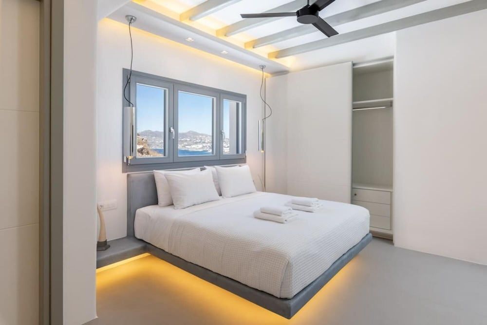 Myko Villa Private Heated Pool on Beach Villa, Smoking 3