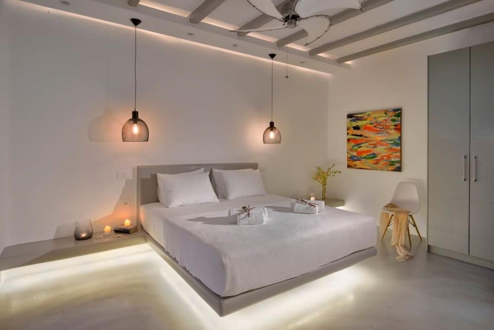 Myko Villa Private Heated Pool on Beach Villa, Smoking