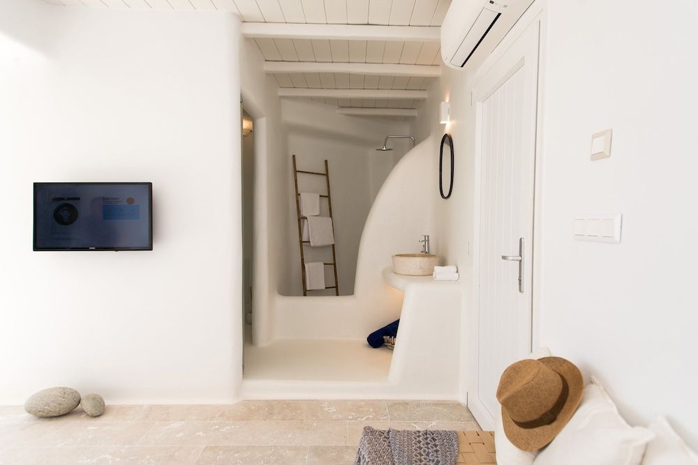 White Stone Mykonos Hotel Suite with Sea View 22
