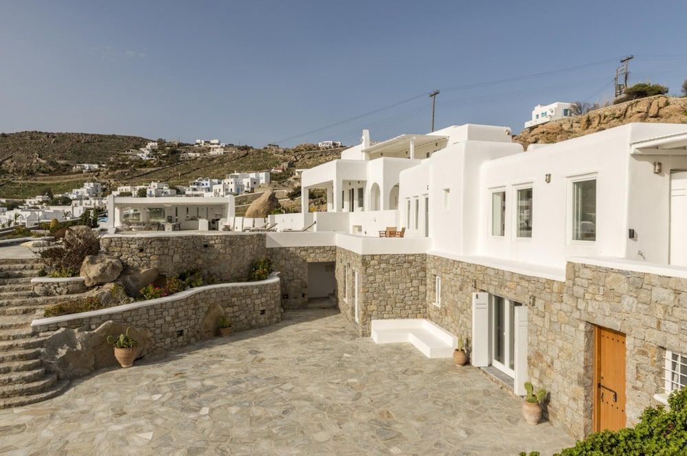 undefined Villa Agatha With Private Pool Outdoor Jacuzzi 3