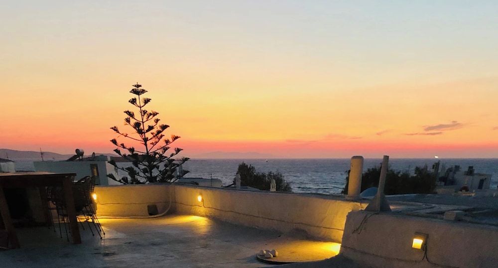 undefined Unique Townhouse at Mykonos Chora 5