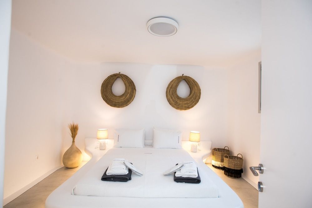 undefined 3-bed Villa in Mykonos With Private Pool 9