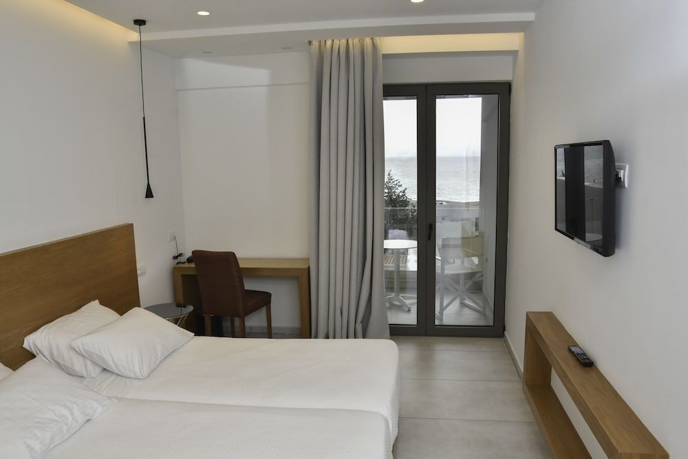 Mythical Coast Wellness Retreat Superior Double or Twin Room