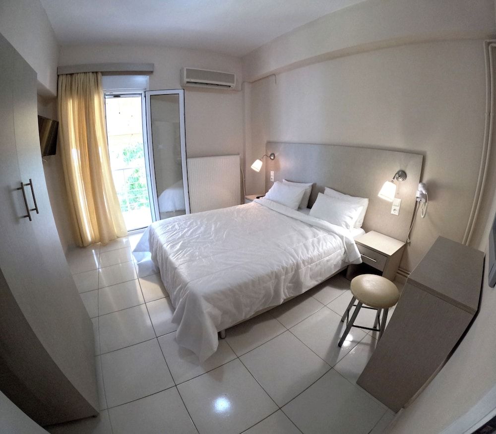 Eleni Kandilari Rooms Panoramic Apartment, Beach View 2