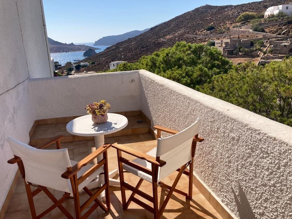 Double or Twin Room, Partial Sea View
