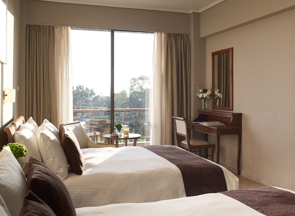 Golden Sun Triple Room 5