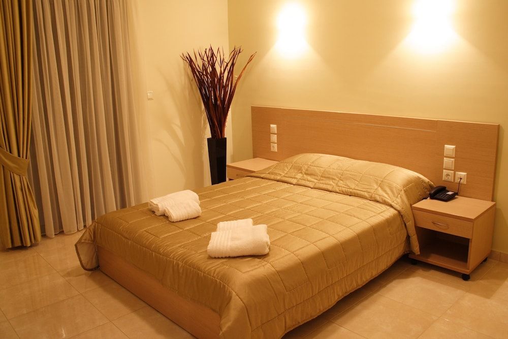 Suite, Jetted Tub