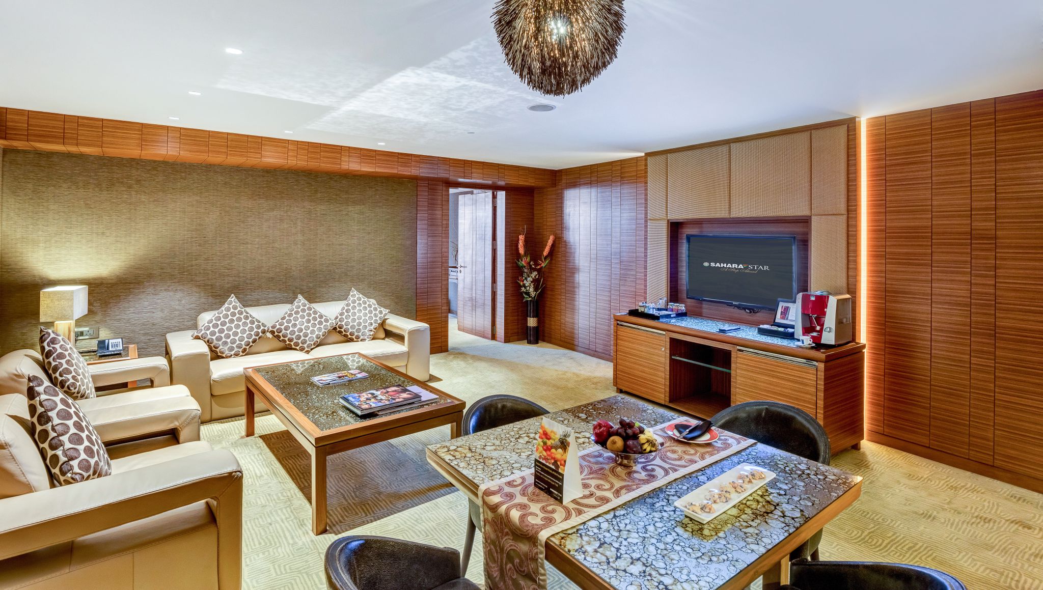 Neptune City (Non-smoking) Suite