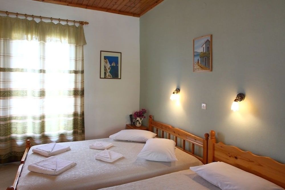 Triple Room, Mountain View