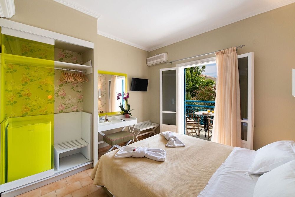 Basic Double Room