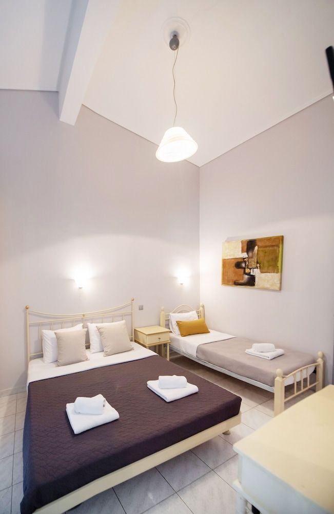 Classic Triple Room