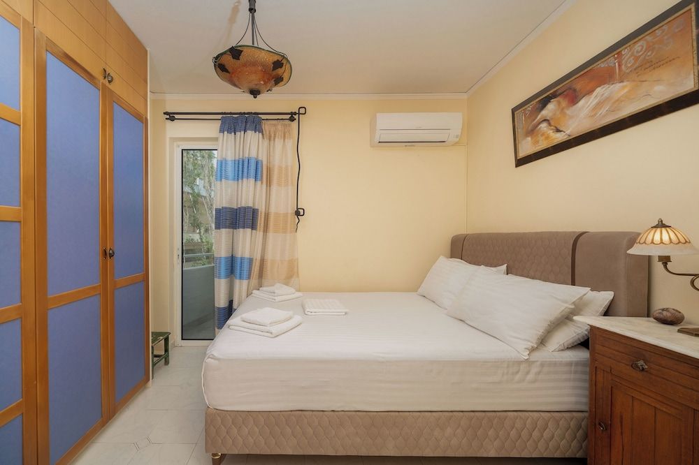 Traditional Apartment