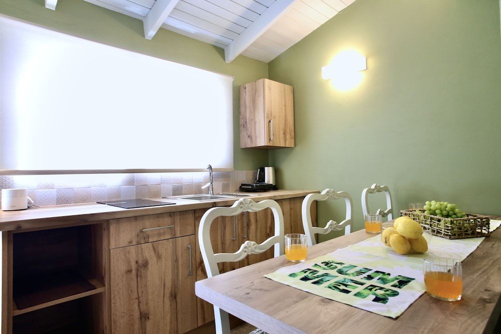 GK Mediterranean Village -AirportShuttle Deluxe Apartment 4